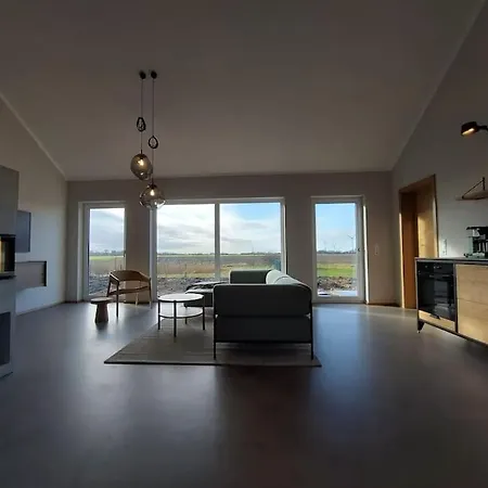 בית נופש Feldkoje - Luxurioeses Design-Ferienhaus Mit Kamin Und Feldrandlage