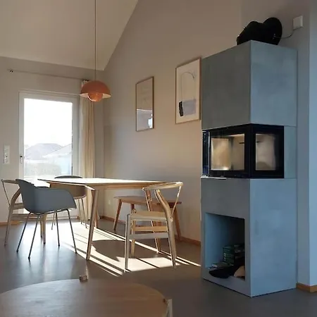 בית נופש Feldkoje - Luxurioeses Design-Ferienhaus Mit Kamin Und Feldrandlage פהמארן